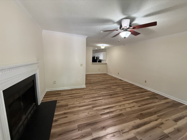Building Photo - Beautiful Cary Townhome