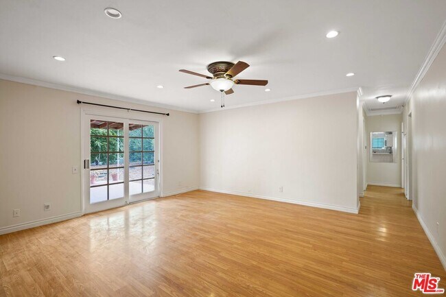 Building Photo - 6558 Neddy Ave