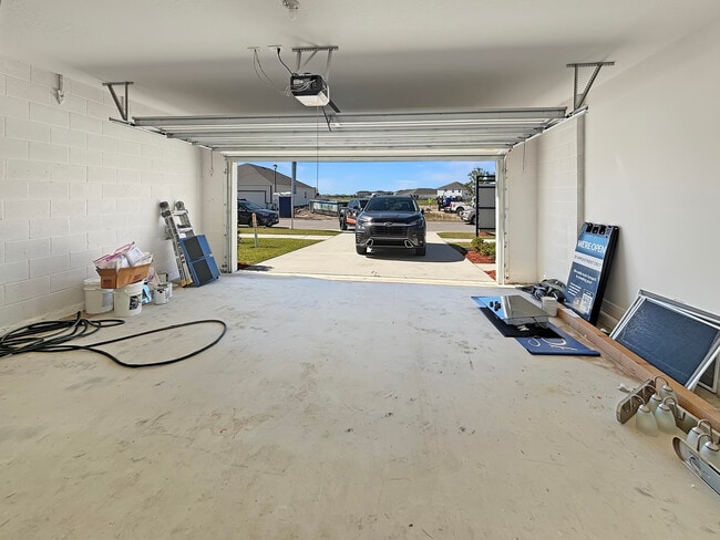 Building Photo - 9399 Serapis Wy