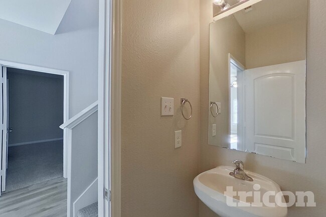 Building Photo - 14356 Open Range Dr