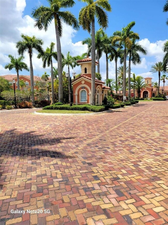 Building Photo - 4602 SW 160th Ave