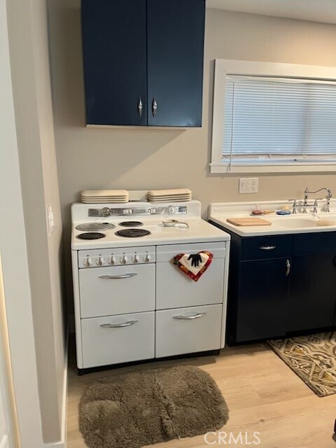 Building Photo - 18110 Ave Bosque