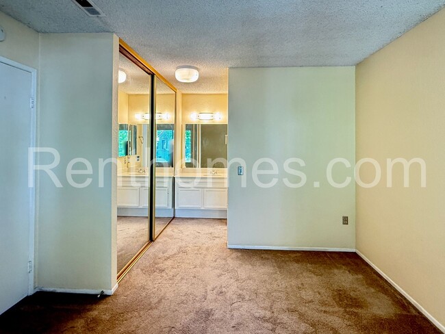 Building Photo - Mira Mesa, 11179 Camino Ruiz #66 - Central...