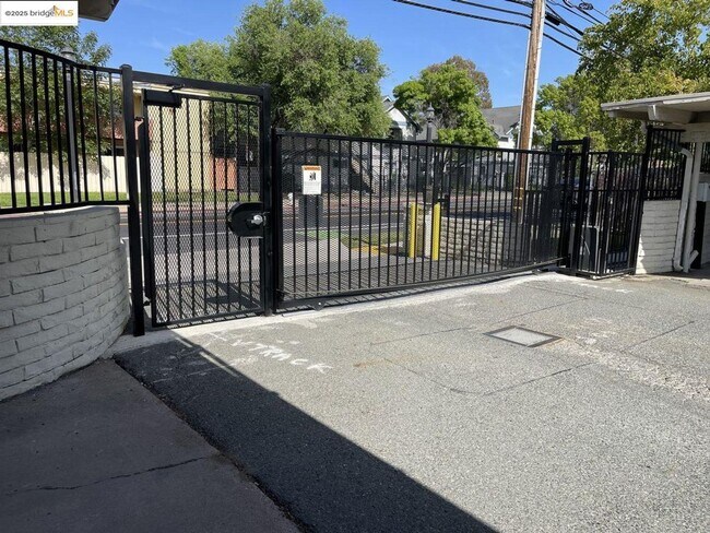 Building Photo - 1651 Detroit Ave