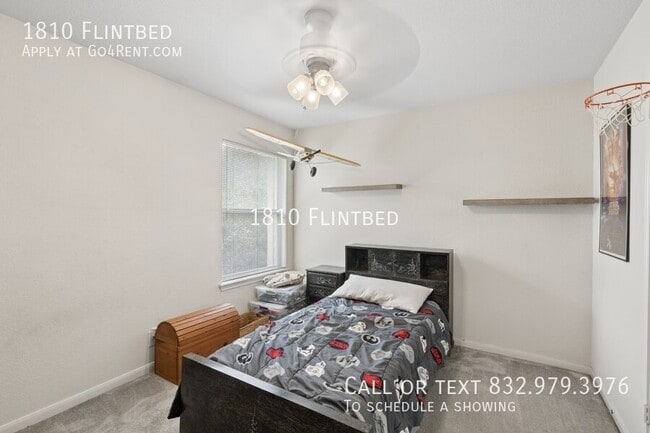 Building Photo - 1810 Flintbed-