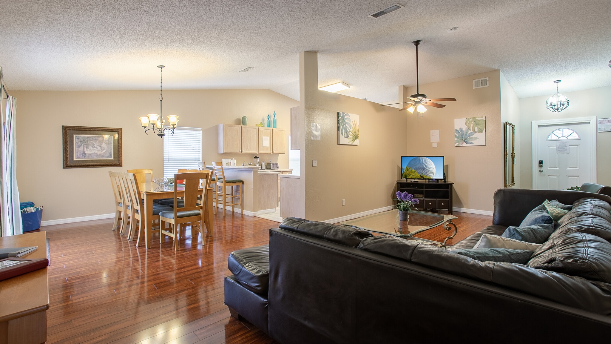 Building Photo - 7802 Laurel Oak Ln