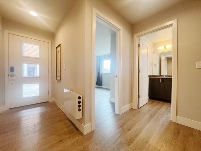 Building Photo - 18236 73rd Ave NE