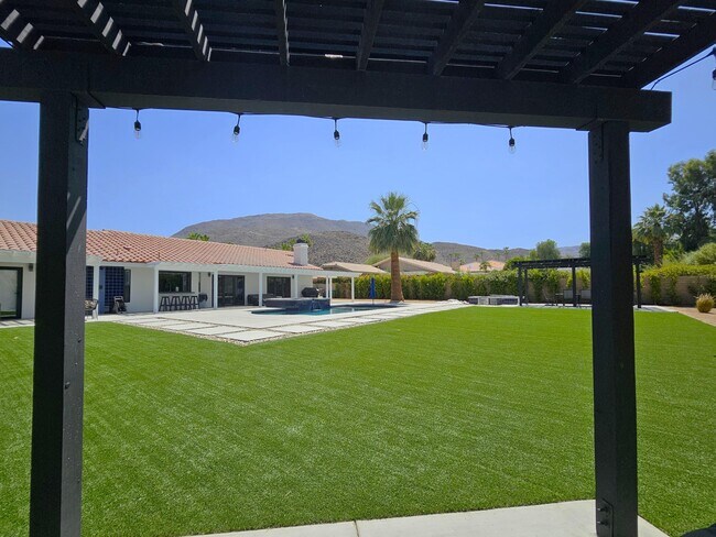 Building Photo - 72278 Barbara Dr