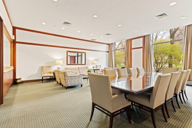 Building Photo - 75-83-83 Cambridge Pkwy