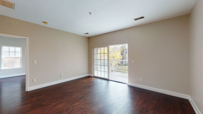 Building Photo - 7231 Althorp Way
