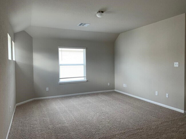 Building Photo - 14048 Lamprey Dr