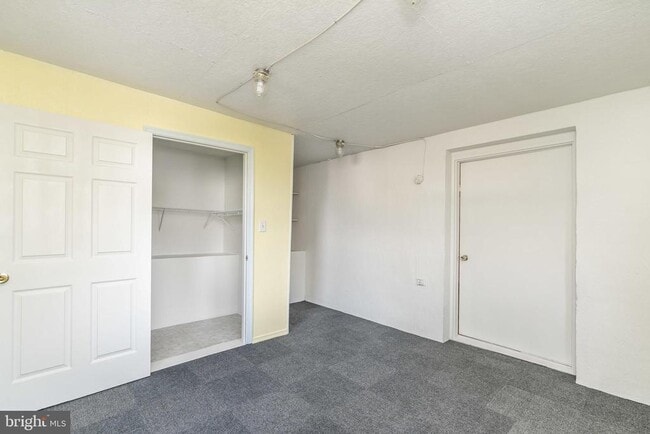 Building Photo - 1402 Spring Plow Ct