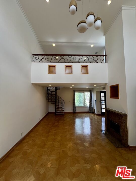 Building Photo - 7505 Hampton Ave