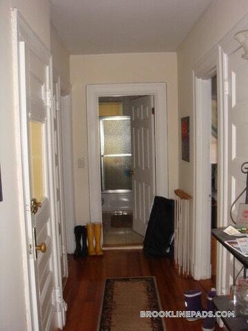 Building Photo - 1616 Beacon St