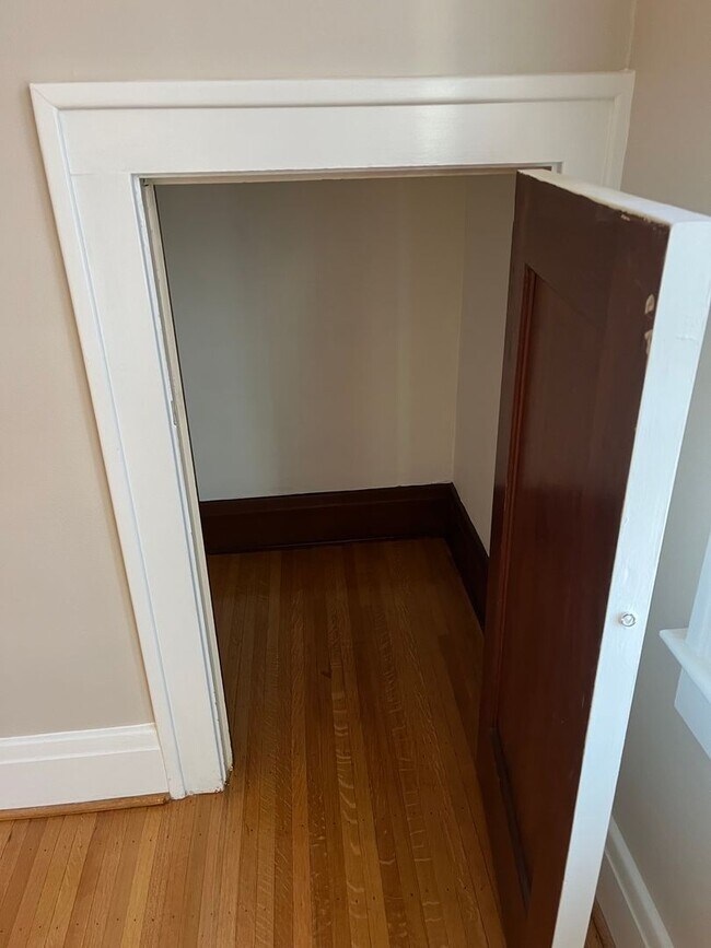 Building Photo - 459 Winton Rd