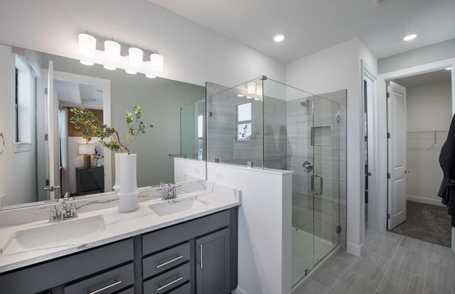 Building Photo - 7645 SW Lucy Ln