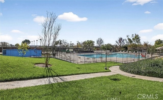 Building Photo - 15951 Alta Vista Dr