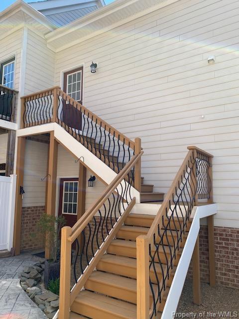 Building Photo - 5329 Center St