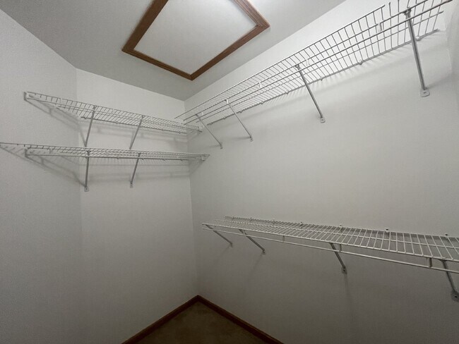 Building Photo - 1431 Adams St