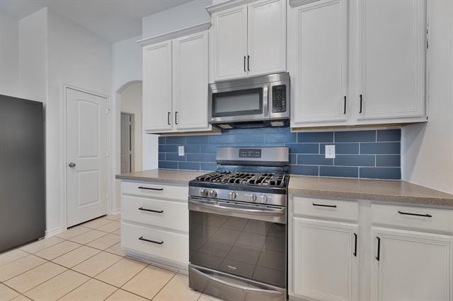 Building Photo - 5129 Leeray Rd