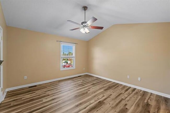 Building Photo - Two Master Suite Townhouse in Avalon Woods