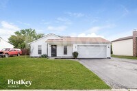 Building Photo - 1605 Rock Creek Dr