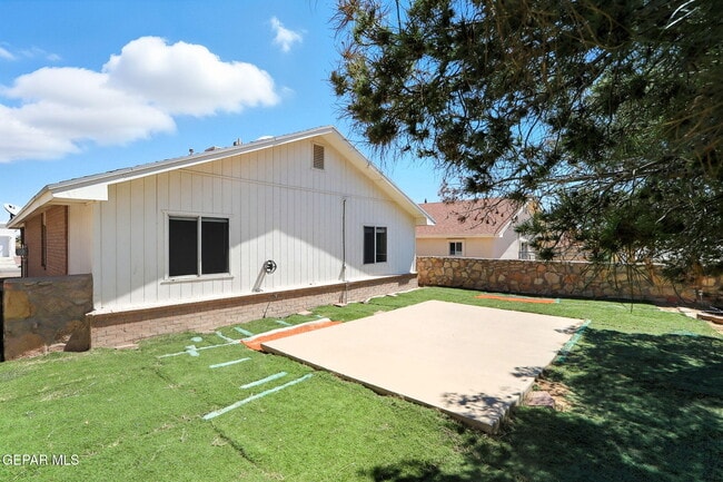 Building Photo - 12504 Jon Evans Dr