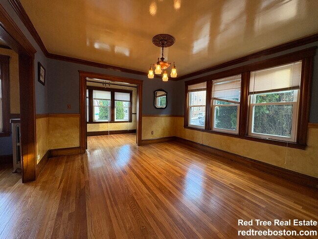 Building Photo - 155-157-157 Hillside St