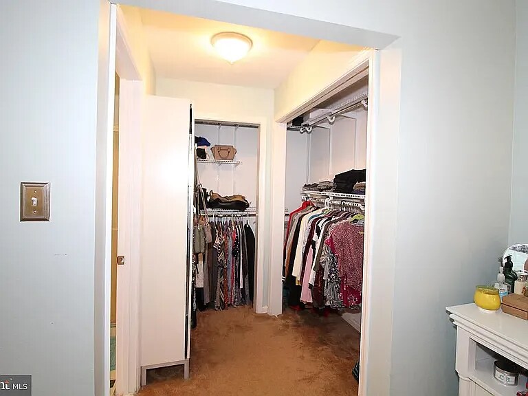 Building Photo - 4807 Claremont Ct