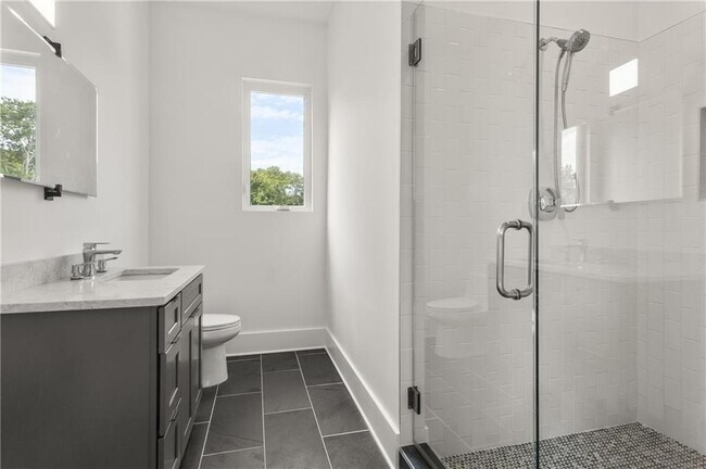 Building Photo - 1756 N Akin Dr NE