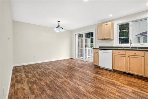 Building Photo - 85 Steeple Chase Cir