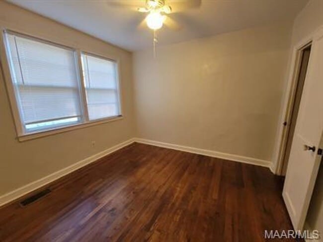 Building Photo - 7 Calhoun Rd