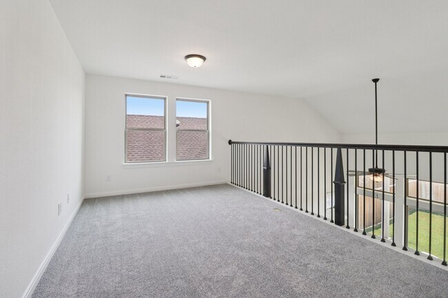 Building Photo - 9032 Winding Crk Dr
