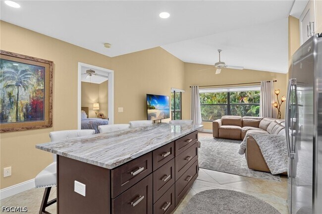 Building Photo - 8336 Charter Club Cir
