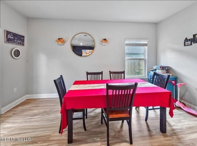 Building Photo - 5065 Fairbury Way