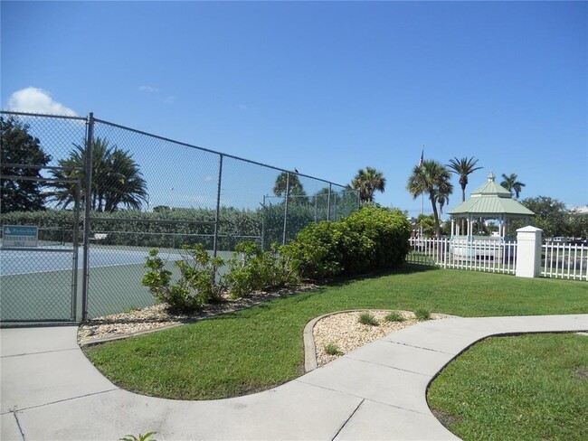 Building Photo - 200 Harbor Walk Dr