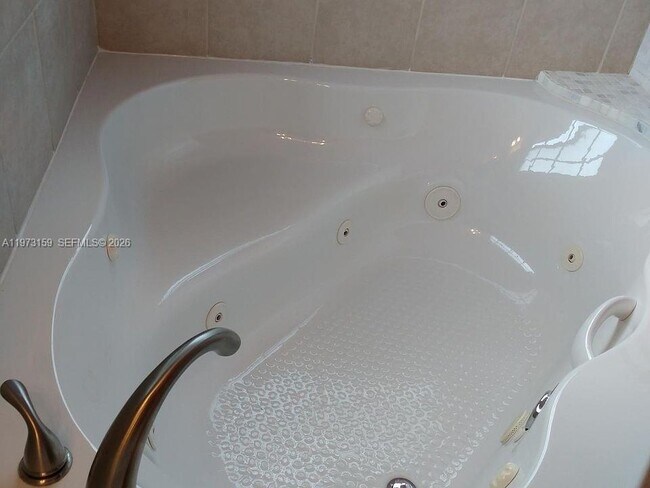 Building Photo - 2436 Raleigh St