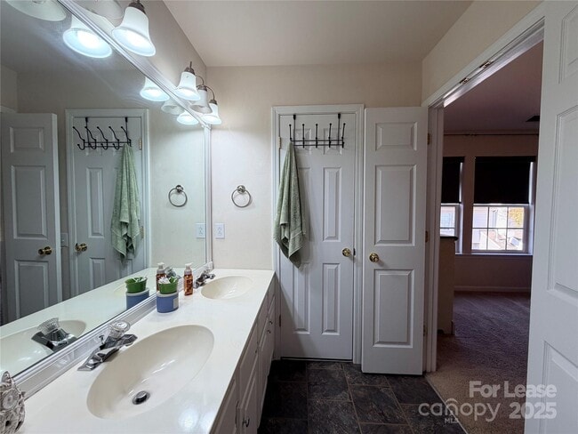 Building Photo - 6836 Rothchild Dr