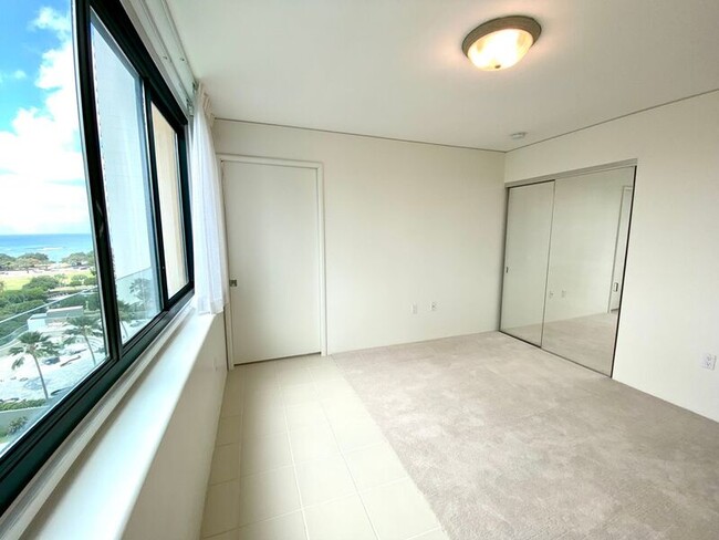 Building Photo - 88 Piikoi St