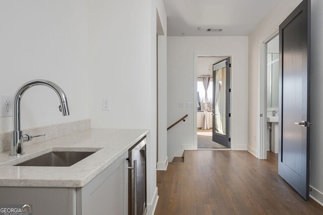 Building Photo - 2347 Hosea L Williams Dr SE