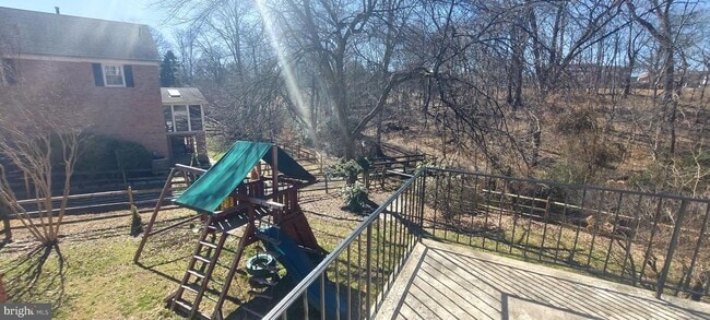 Building Photo - 19100 Annapolis Way