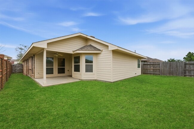 Building Photo - 18751 Majestic Vista Ln