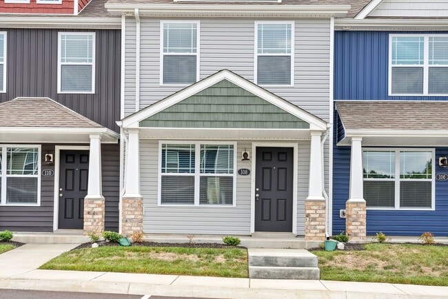 Building Photo - 2 Bedroom Condo For Rent Near Madison Street!