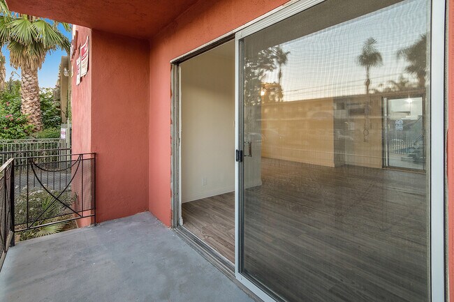 Building Photo - ray14677