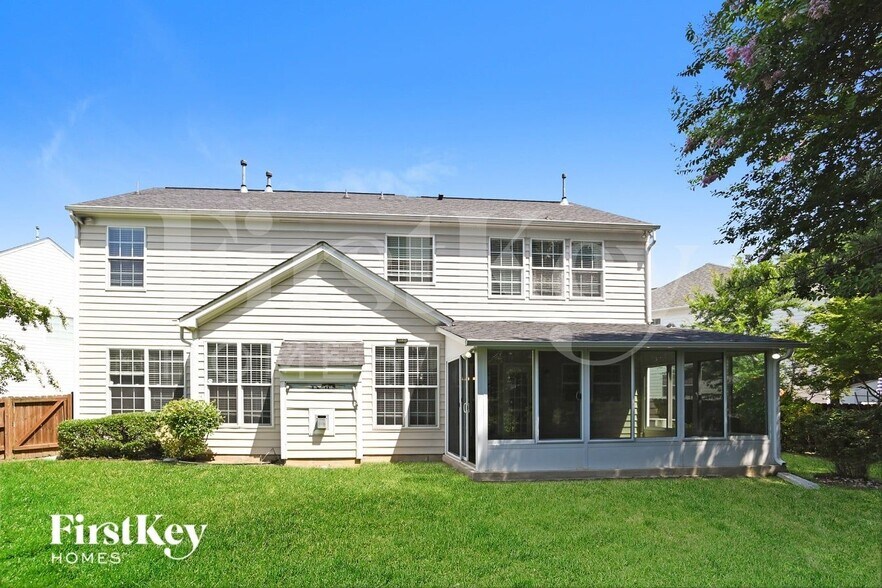 Building Photo - 1905 Arbor Crest Ct