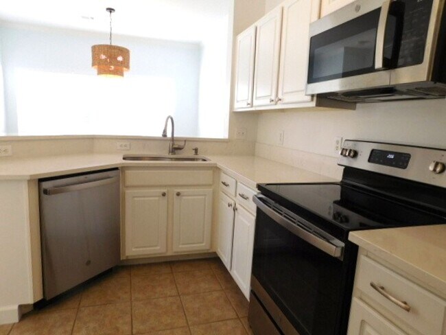 Building Photo - Condo Available At The Preserve of Indigo Run