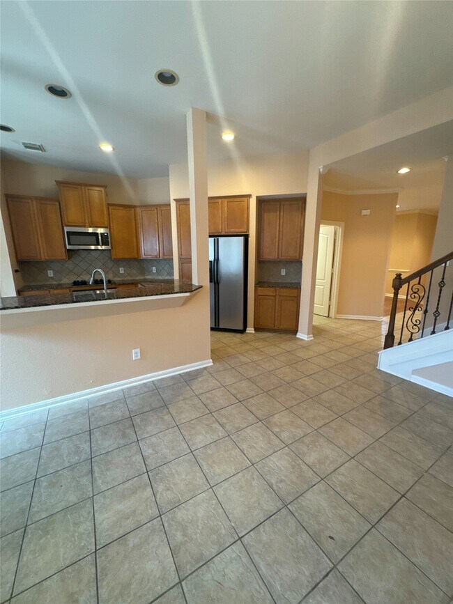Building Photo - 506 Cypress Vista