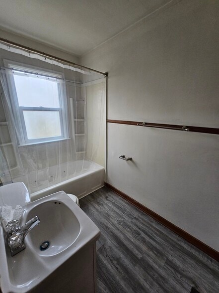 Building Photo - 3119 Jefferson St