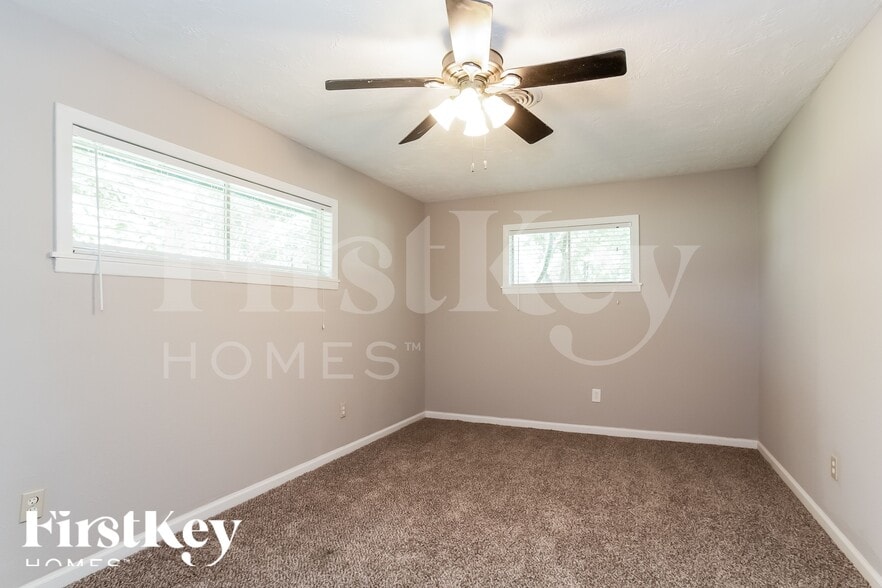 Building Photo - 2505 Texas Ave