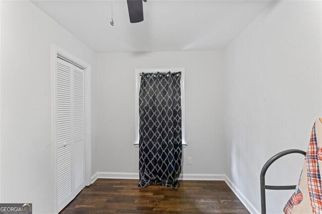 Building Photo - 1326 Stella Cir SW